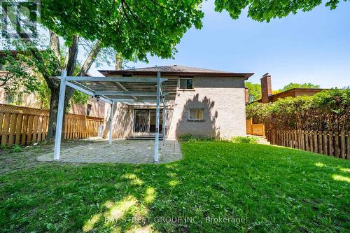 11 Riderwood Drive, Toronto, ON - Outdoor