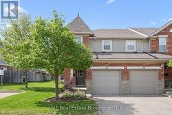 27 - 124 GOSLING GARDENS Guelph (Clairfields/Hanlon Business Park), ON N1G 5K6