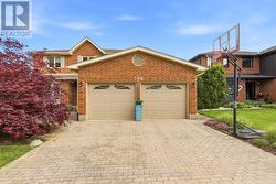 198 PINE VALLEY DRIVE  London South, ON N6J 4N7