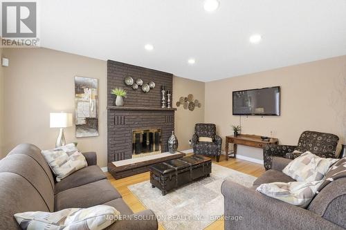 198 Pine Valley Drive, London South, ON - Indoor Photo Showing Living Room With Fireplace