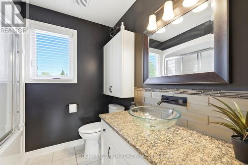 198 Pine Valley Drive, London South, ON - Indoor Photo Showing Bathroom