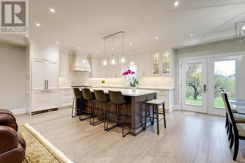 3 Burton Grove, King, ON - Indoor