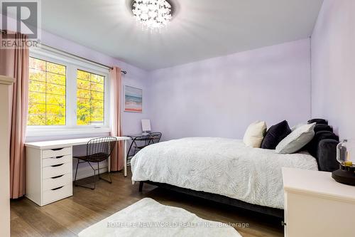 3 Burton Grove, King, ON - Indoor Photo Showing Bedroom