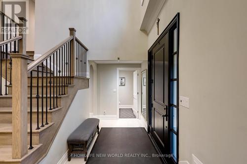 3 Burton Grove, King, ON - Indoor Photo Showing Other Room