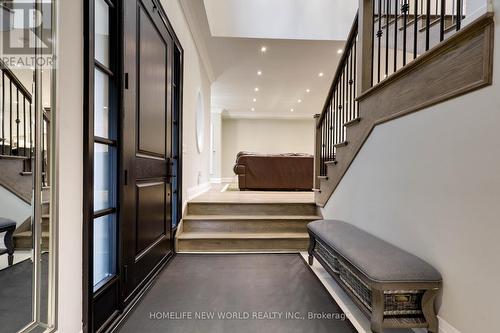 3 Burton Grove, King, ON - Indoor Photo Showing Other Room