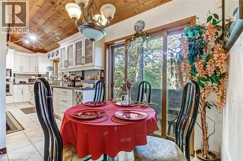 999 5 Concession W, Flamborough, ON - Indoor Photo Showing Dining Room