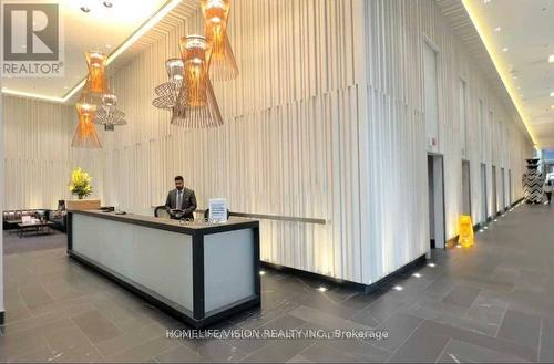 4207 - 42 Charles Street E, Toronto, ON - Indoor