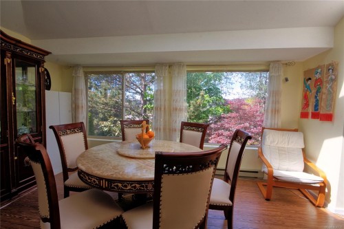 4355 Emily Carr Dr, Saanich, BC 