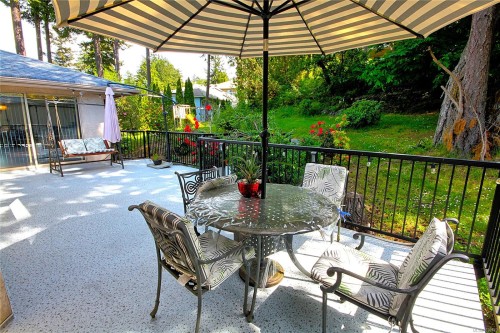 4355 Emily Carr Dr, Saanich, BC 