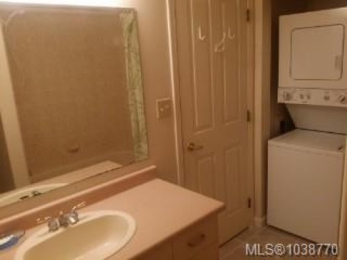 4355 Emily Carr Dr, Saanich, BC 