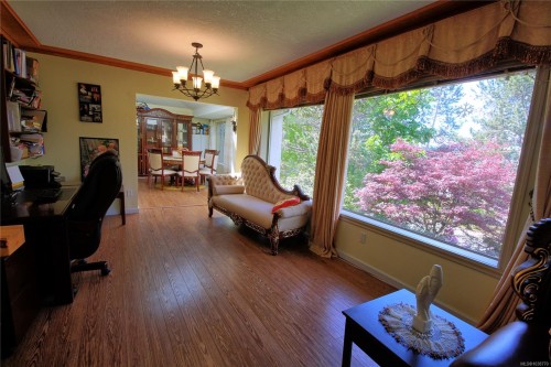4355 Emily Carr Dr, Saanich, BC 
