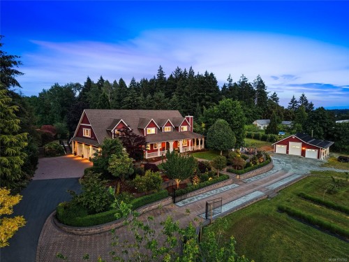 6429 Bryn Rd, Central Saanich, BC 