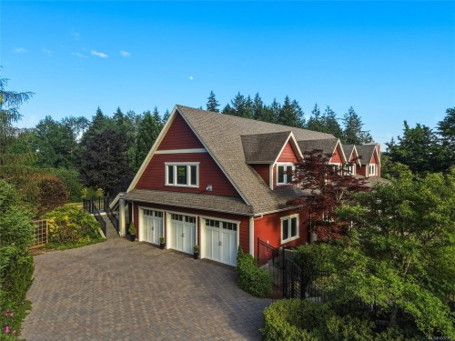 6429 Bryn Rd, Central Saanich, BC 