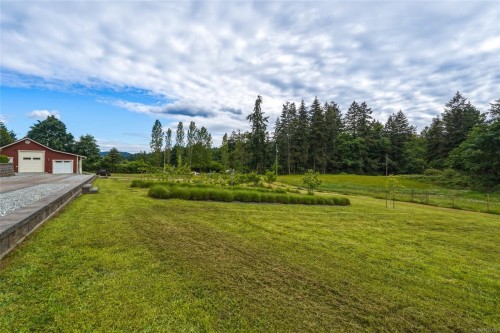 6429 Bryn Rd, Central Saanich, BC 