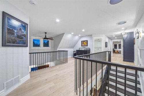 6429 Bryn Rd, Central Saanich, BC 
