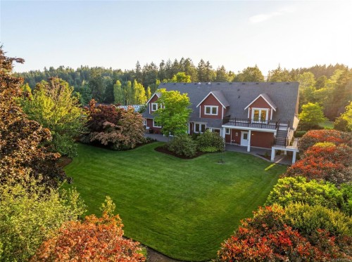 6429 Bryn Rd, Central Saanich, BC 