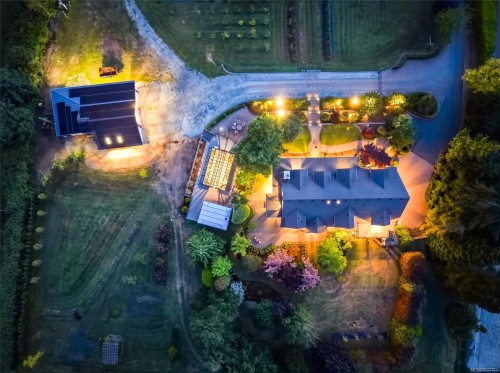 6429 Bryn Rd, Central Saanich, BC 