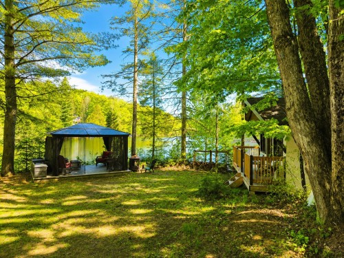 Cour - 41 Rue Du Lac-Carillon, Brownsburg-Chatham, QC - Outdoor