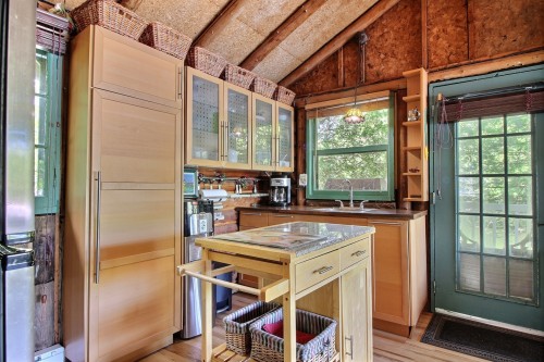 Cuisine - 41 Rue Du Lac-Carillon, Brownsburg-Chatham, QC - Indoor Photo Showing Kitchen