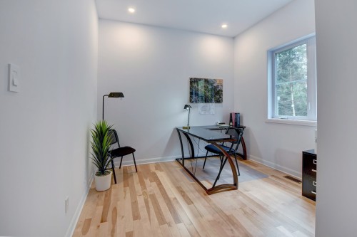 Chambre à coucher - 204 Rue Des Méandres, Saint-Jérôme, QC - Indoor Photo Showing Other Room