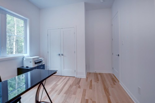 Chambre à coucher - 204 Rue Des Méandres, Saint-Jérôme, QC - Indoor Photo Showing Other Room