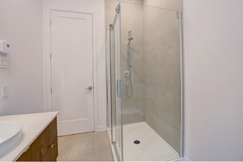 Salle de bains - 204 Rue Des Méandres, Saint-Jérôme, QC - Indoor Photo Showing Bathroom