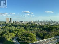 1811 - 5 QUARRINGTON LANE Toronto, ON M3C 1H7