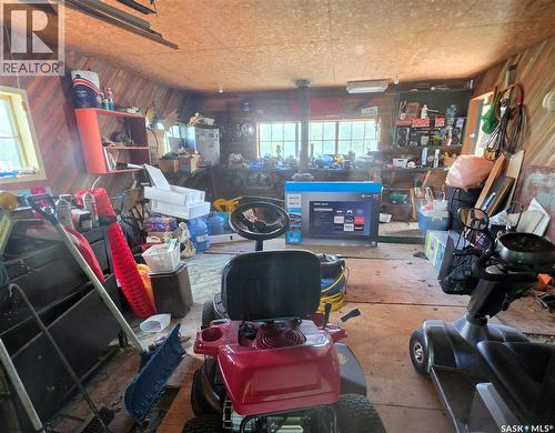 38 6Th Street Se, Preeceville, SK - Indoor
