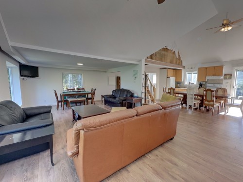 Salon - 512 6E Rue N., Chertsey, QC - Indoor Photo Showing Living Room