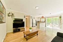 Salon - 