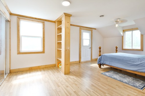 Master Bedroom - 1138 Ch. Hallé E., Brigham, QC - Indoor Photo Showing Bedroom