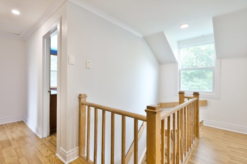 Passageway - 1138 Ch. Hallé E., Brigham, QC - Indoor Photo Showing Other Room