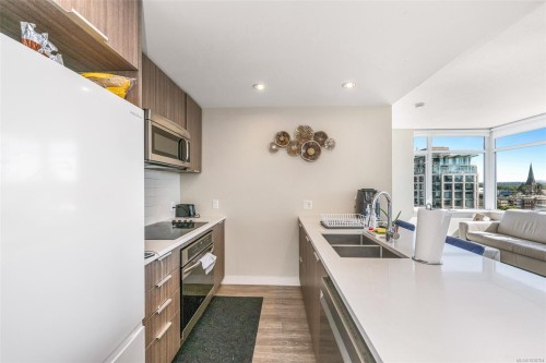 #1103-728 Yates St, Victoria, BC - Indoor Photo Showing Kitchen With Double Sink