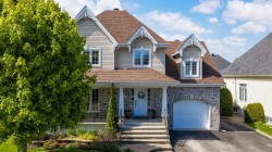 84 Rue de Sorel Blainville, QC J7B 2A3