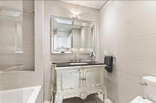 Bathroom - 10-3636 Av. Henri-Julien, Montréal (Le Plateau-Mont-Royal), QC - Indoor Photo Showing Bathroom