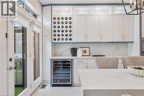 3340 Terra Cotta Lane, Burlington, ON - Indoor