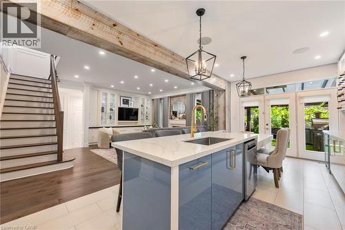 3340 Terra Cotta Lane, Burlington, ON - Indoor Photo Showing Kitchen With Upgraded Kitchen