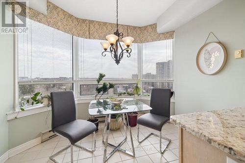 905 - 1480 Riverside Drive, Ottawa, ON - Indoor Photo Showing Dining Room