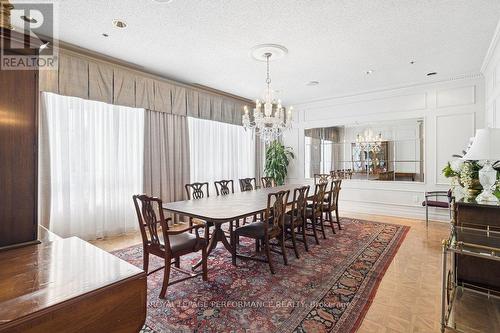 Dining area available for large parties - 905 - 1480 Riverside Drive, Ottawa, ON - Indoor Photo Showing Dining Room