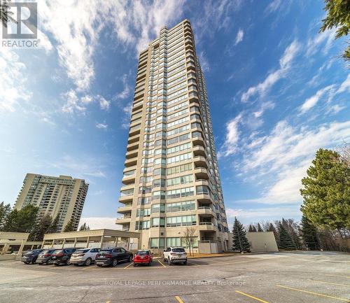 Ample Outdoor Visitor Parking - 905 - 1480 Riverside Drive, Ottawa, ON - Outdoor With Facade