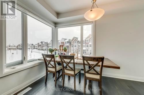 3049 Merrick Road, Oakville, ON - Indoor Photo Showing Dining Room