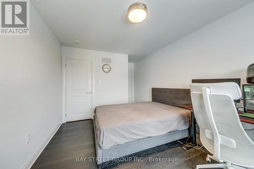 3049 Merrick Road, Oakville, ON - Indoor Photo Showing Bedroom