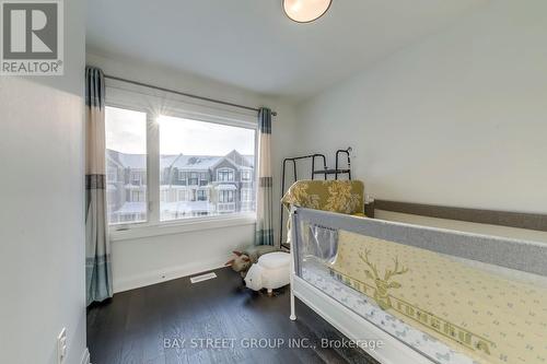 3049 Merrick Road, Oakville, ON - Indoor Photo Showing Bedroom