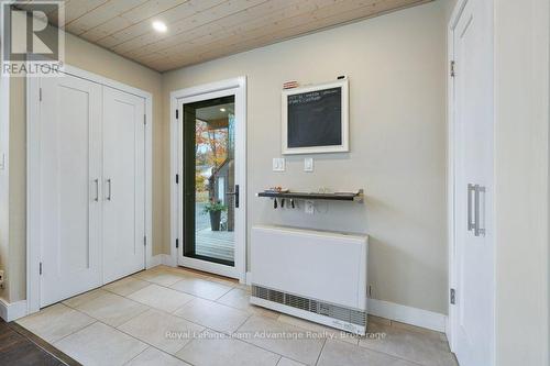 Foyer - 34 Beechwood Lane, Seguin, ON - Indoor Photo Showing Other Room