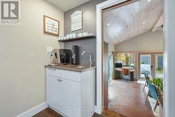 Coffee Corner - 