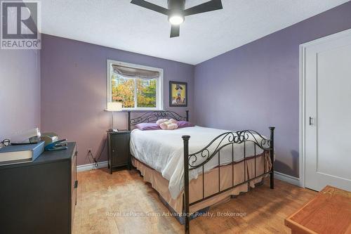 Secondary Bedroom - 34 Beechwood Lane, Seguin, ON - Indoor Photo Showing Bedroom