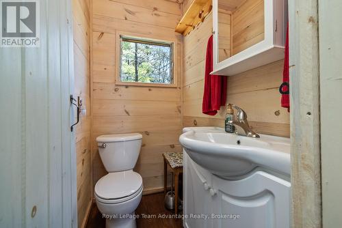 121 Rattlebear Drive, The Archipelago (Archipelago North), ON - Indoor Photo Showing Bathroom