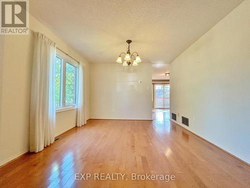 23 Haskell Crescent, Aurora, ON - Indoor Photo Showing Other Room