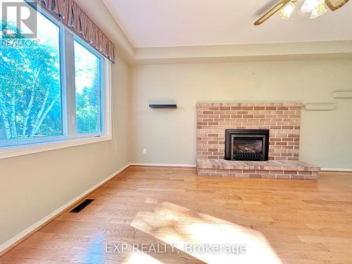 23 Haskell Crescent, Aurora, ON - Indoor With Fireplace