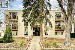 2 2358 Rae STREET  Regina, SK S4T 2G2